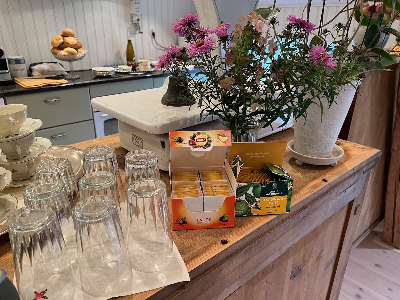 Lerbäcksgården sedd från gårdsplanen